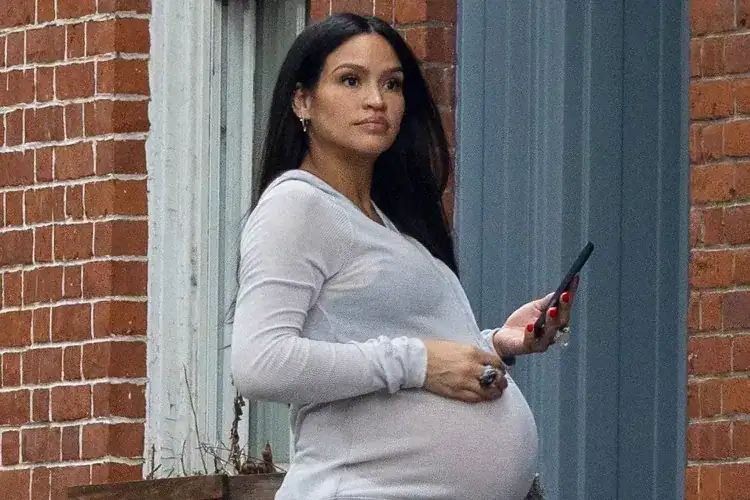Pregnant Cassie Ventura Spotted 4 Days Before Diddy’s Sex Trafficking Trial Starts in N.Y.C
