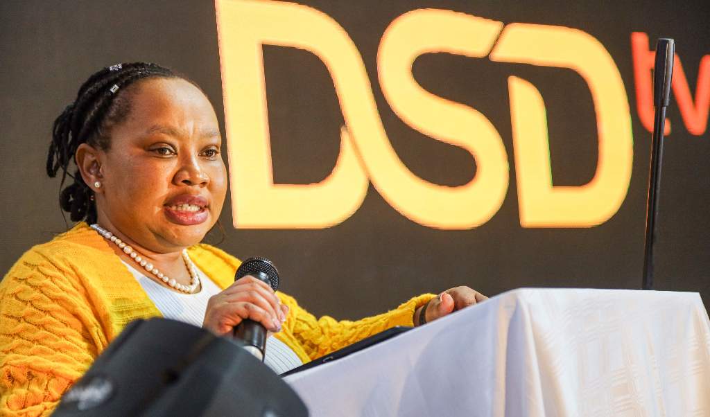 South Africa: It’s a political hit!’ Lumka Oliphant suspended with full pay amid R3million NYC trip furore