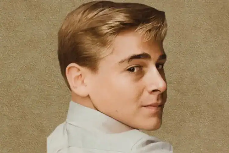 Man Found Dead and Floating Under Bridge Identified Over 20 Years Later