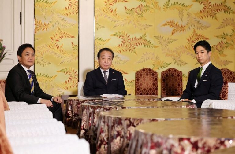 Japan’s Fractured Politics Threaten to Undermine Takaichi’s Ambitious Economic Revival Plan