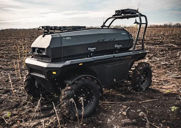 Robot Rescues Ukrainian Soldier Trapped 33 Days Behind Russian Lines, Navigating Minefields and Mortar Strikes