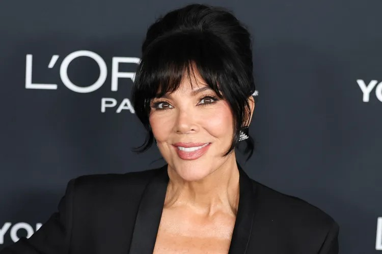 As she discusses aging and cosmetic surgery, Kris Jenner makes light of her appearance.