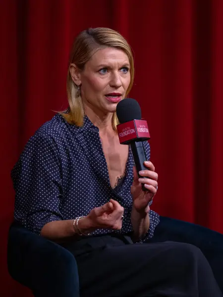 Claire Danes’ Tearful Surprise at Third Pregnancy