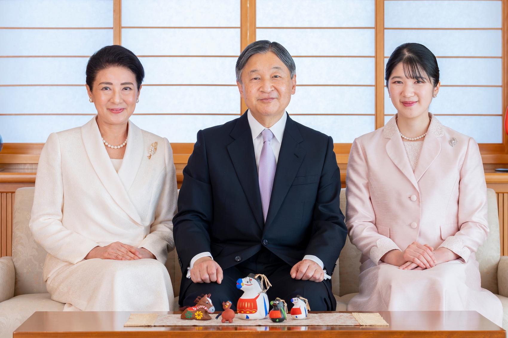 Emperor Naruhito Calls for Peace and Compassion in New Year Message