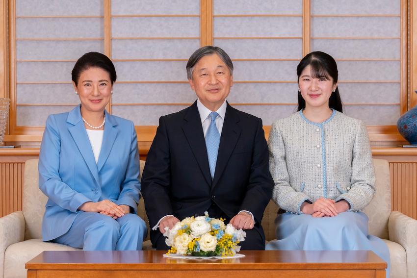 Imperial couple, Princess Aiko to visit Tohoku disaster areas