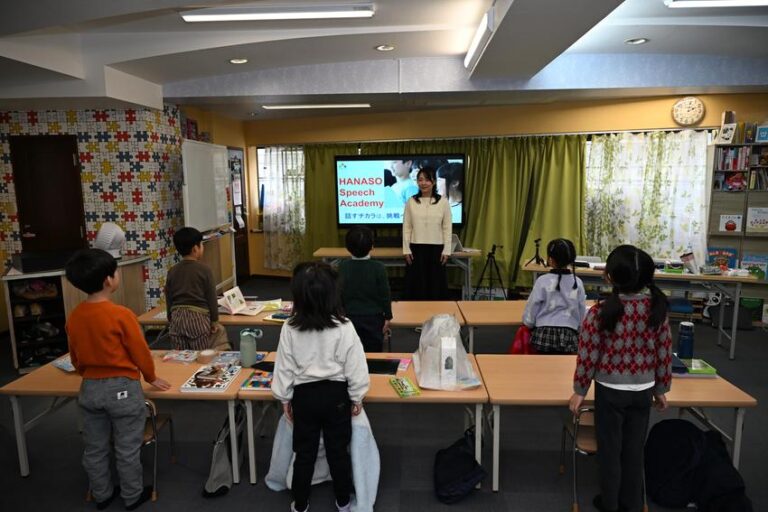 From YouTube to rakugo, Japanese kids explore new forms of expression