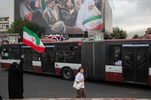 Iran Partially Restores Internet After 88-Day Shutdown Amid War with Israel and US