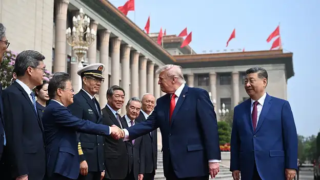 Xi offered to help open Strait of Hormuz, Trump tells Hannity