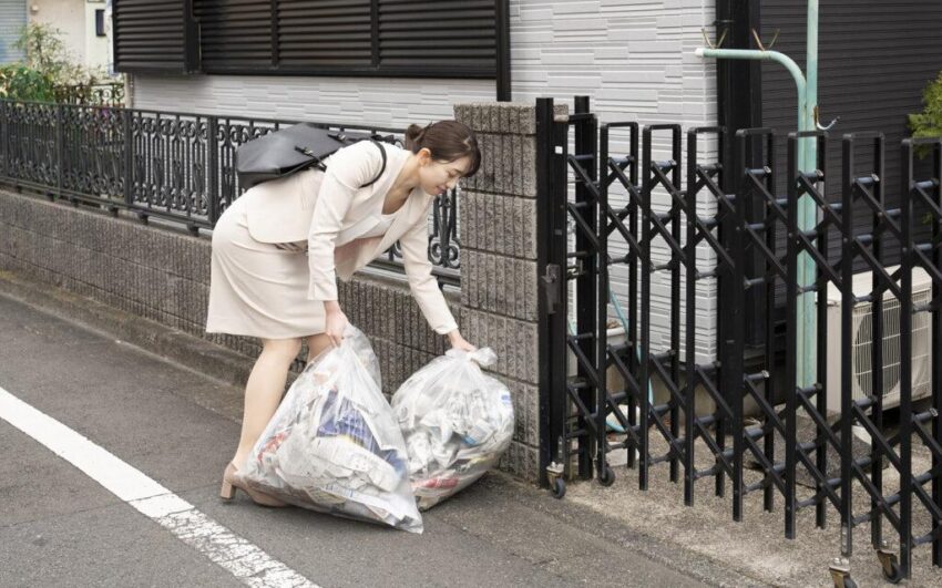 Japan urges public not to hoard trash bags amid naphtha shortage
