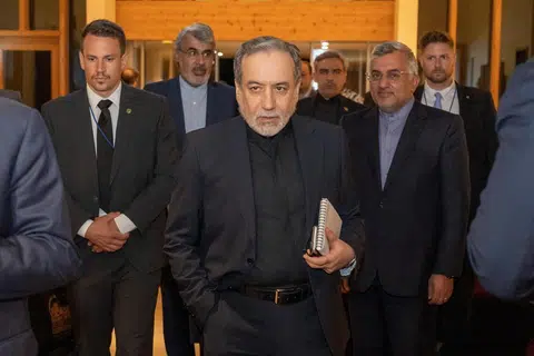 US-Iran Negotiations in Switzerland Complicated by Strait of Hormuz Closure and Lebanon Conflict
