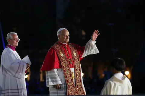 Pope Leo heads to Canary Islands on mission to help migrants