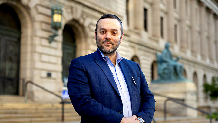 Orthodox Jew asks Supreme Court to hear case after Ohio city barred his home prayer group