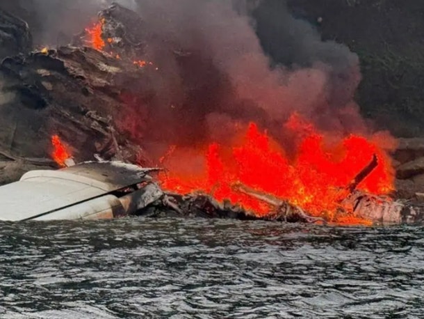 Washington Seaplane CrashMiracle As All 11 On Board Survive Fiery Wreck