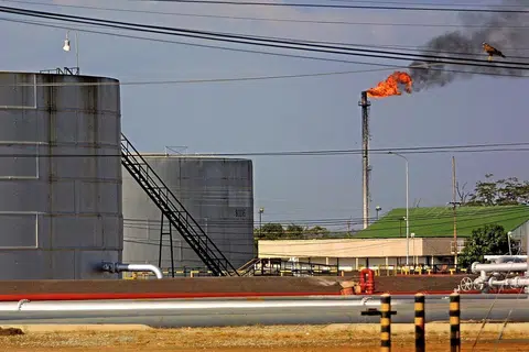 US defends Trump’s Venezuela oil deal