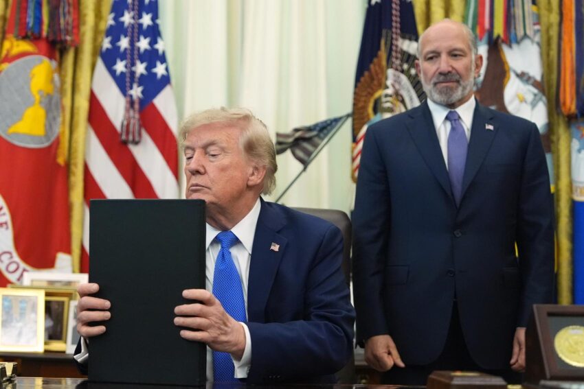 Judge blocks Trump’s new bid to curb birthright citizenship, citing Supreme Court precedent